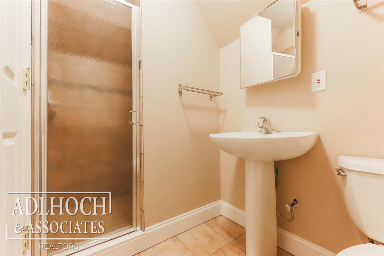 15725 Windmill Point Grosse Pointe, MI 48230 - Photo 44 of 58