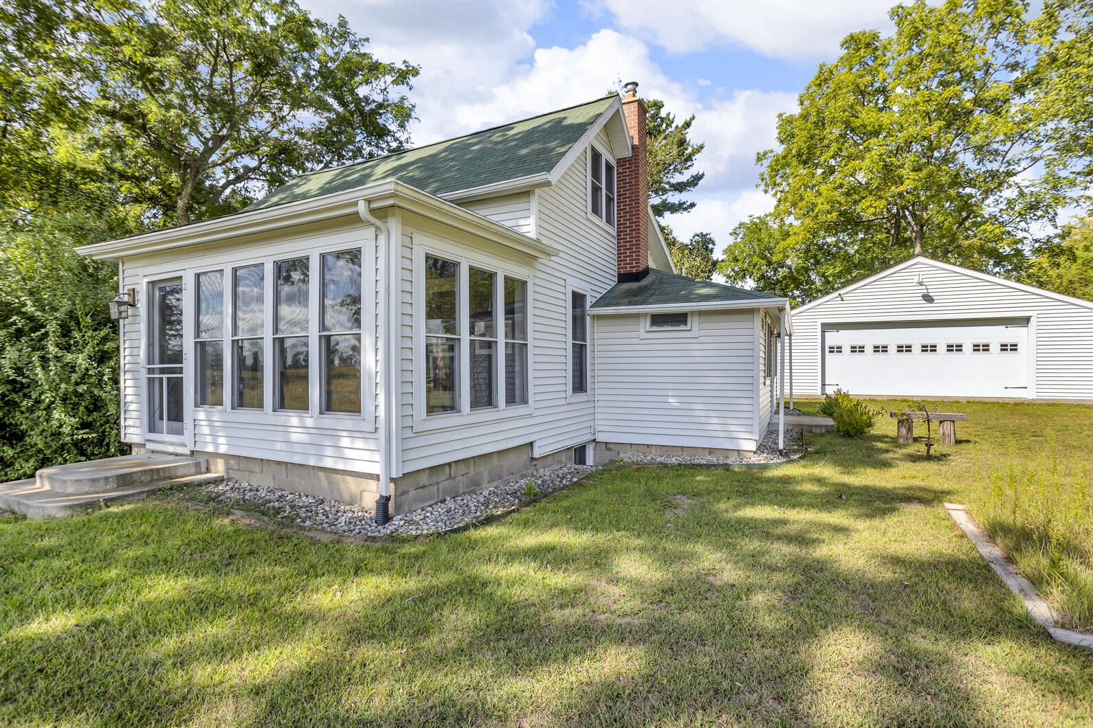 9538 Peterson Road Clarklake, MI 49234 - Photo 2 of 76 0N0A5981