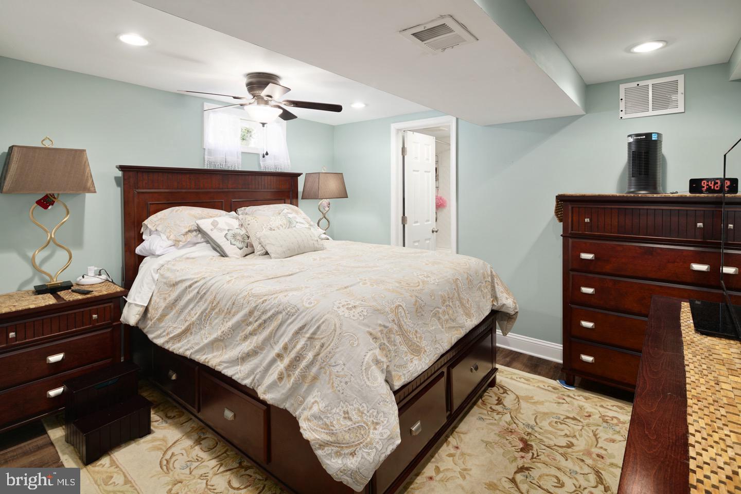 825 Southampton Road Philadelphia, PA 19116 - Photo 24 of 32