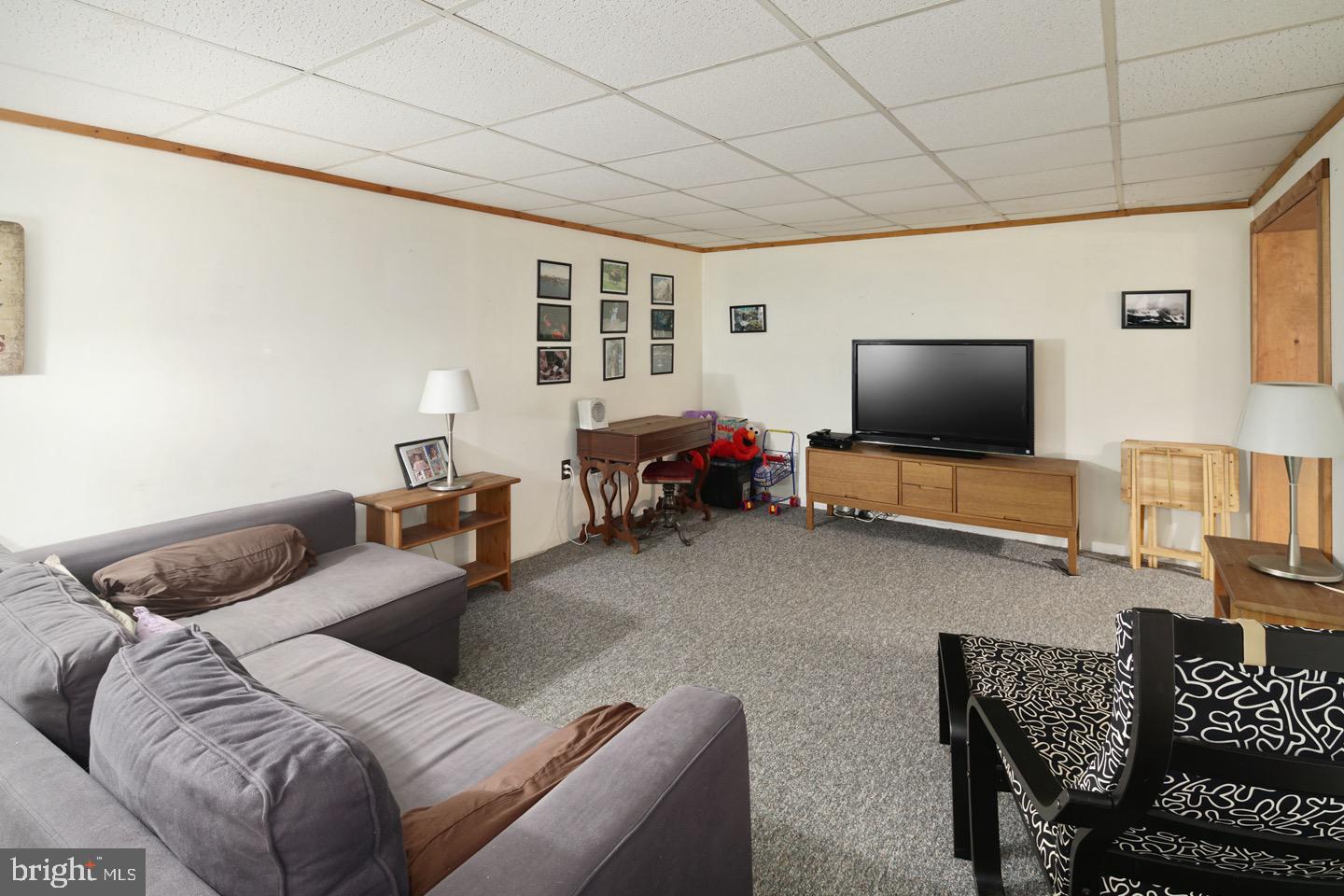825 Southampton Road Philadelphia, PA 19116 - Photo 27 of 32
