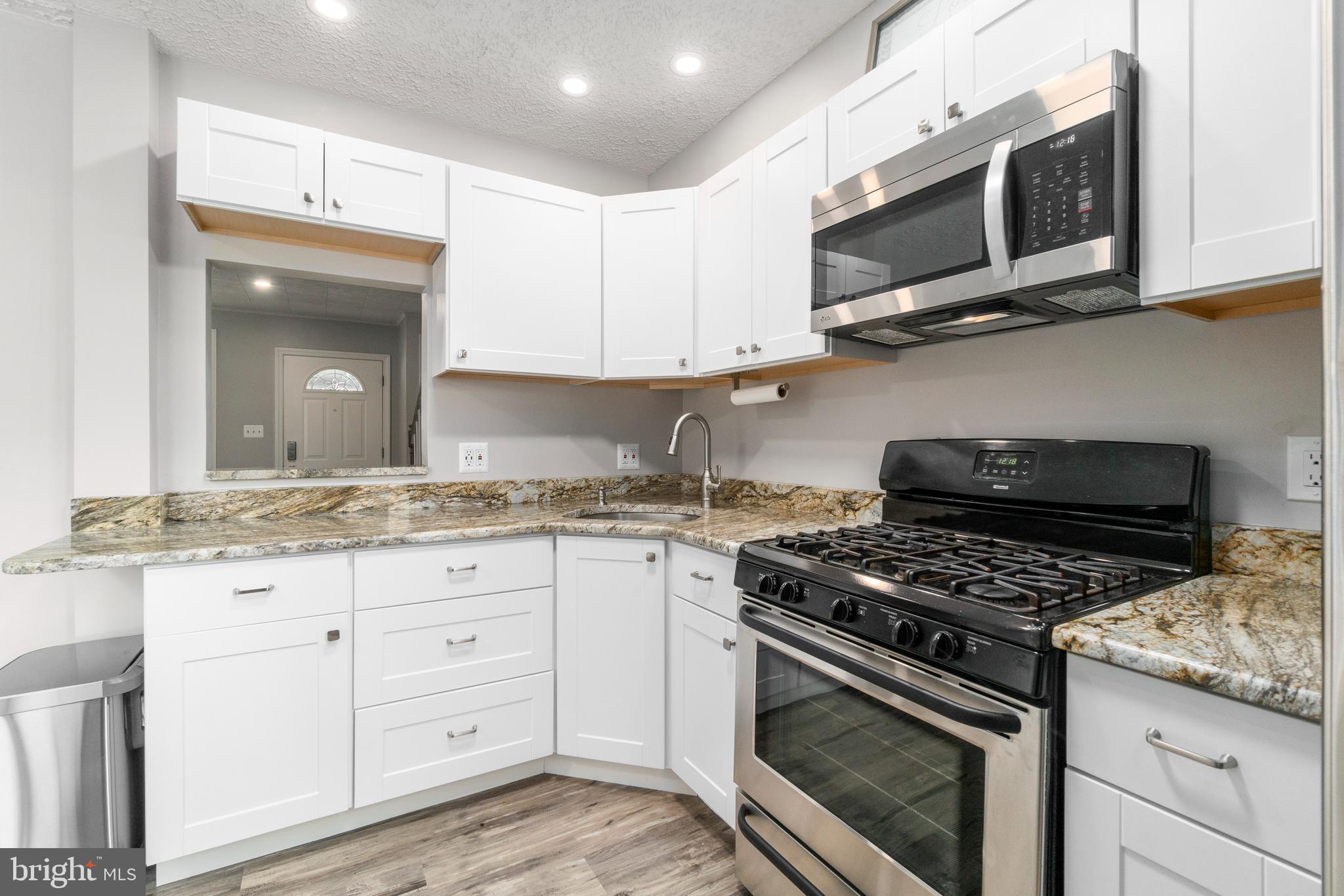 585 Welbrook Road Baltimore, MD 21221 - Photo 11 of 31