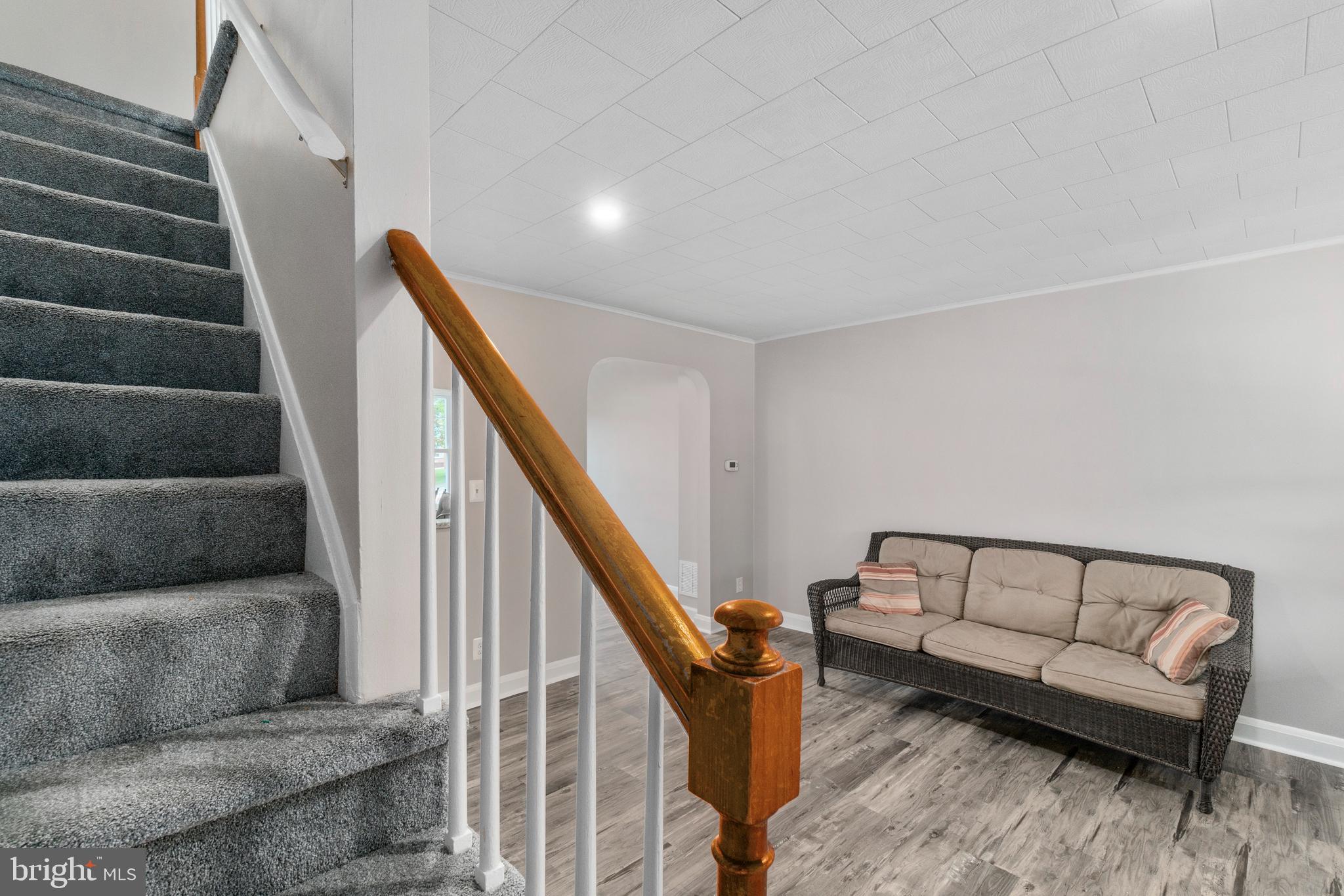 585 Welbrook Road Baltimore, MD 21221 - Photo 12 of 31