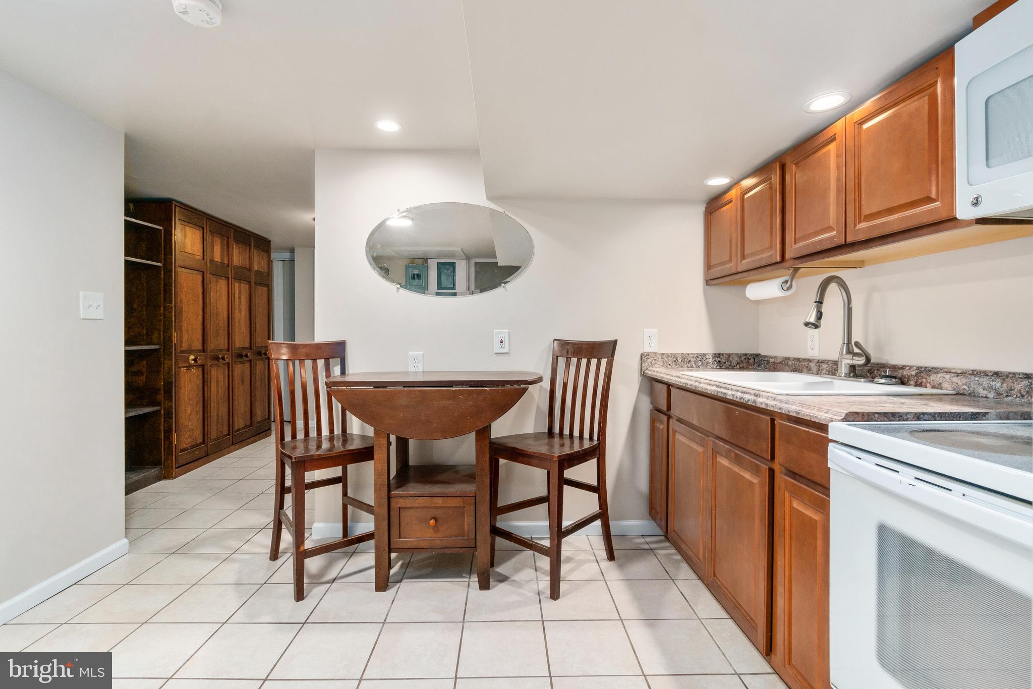 585 Welbrook Road Baltimore, MD 21221 - Photo 22 of 31