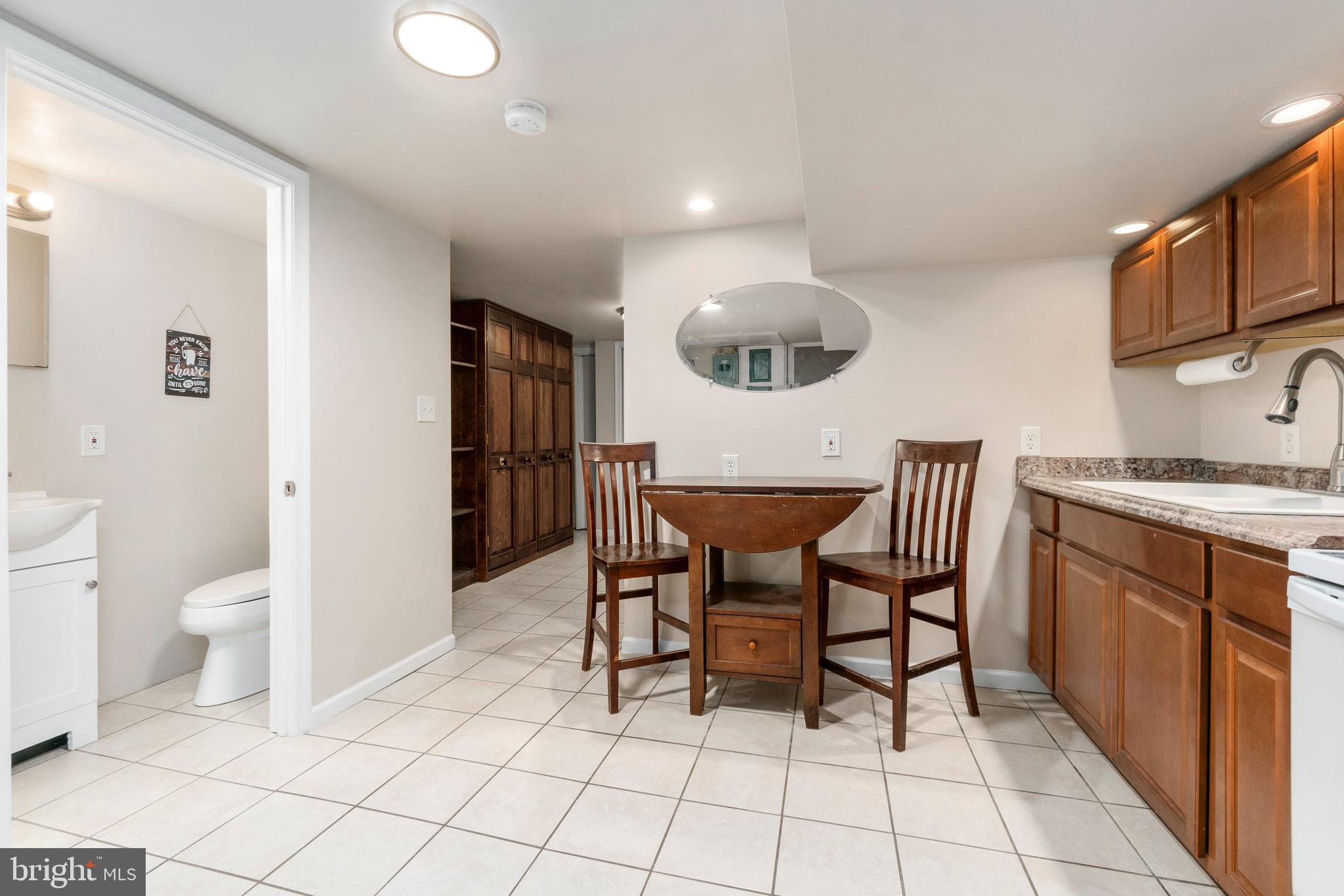 585 Welbrook Road Baltimore, MD 21221 - Photo 23 of 31