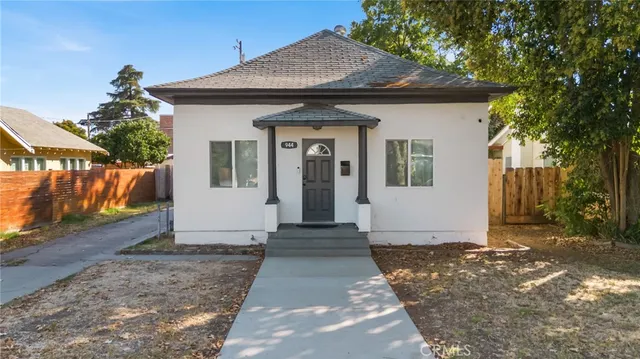$345,000 | 944 West 18th Street, Merced, CA 95340