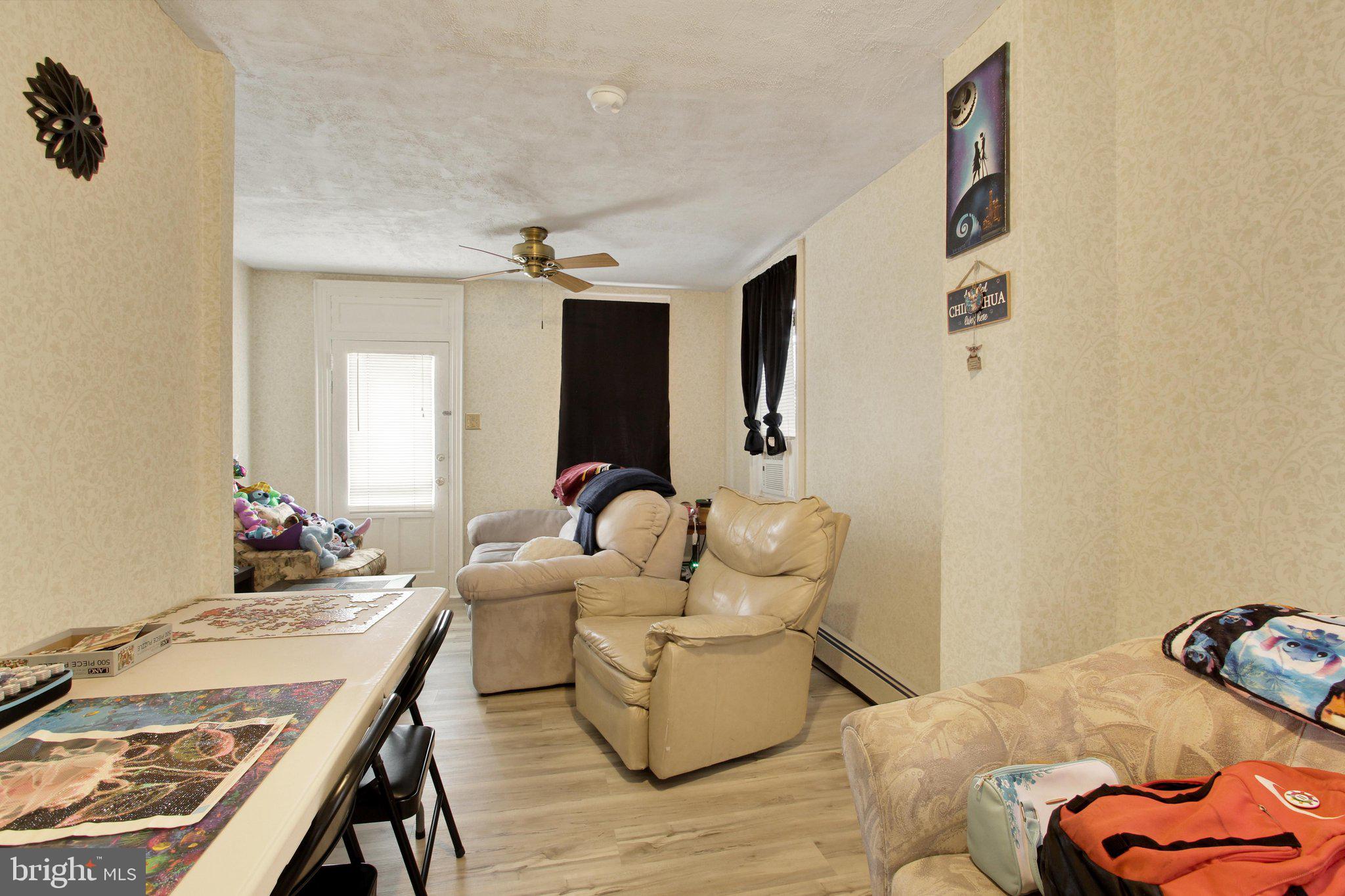 14 1/2 Ridge Avenue Hanover, PA 17331 - Photo 4 of 44 Dining Area