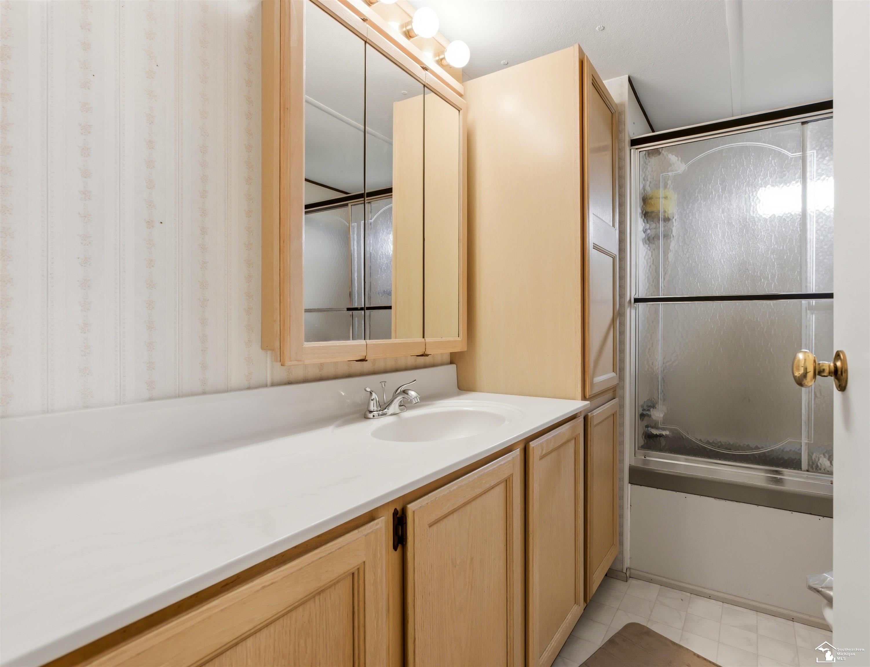 12337 Laird Road Brooklyn, MI 49230 - Photo 16 of 28