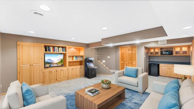 $555,000 | 233 Cherry Hill Alcove, Medina, MN 55340