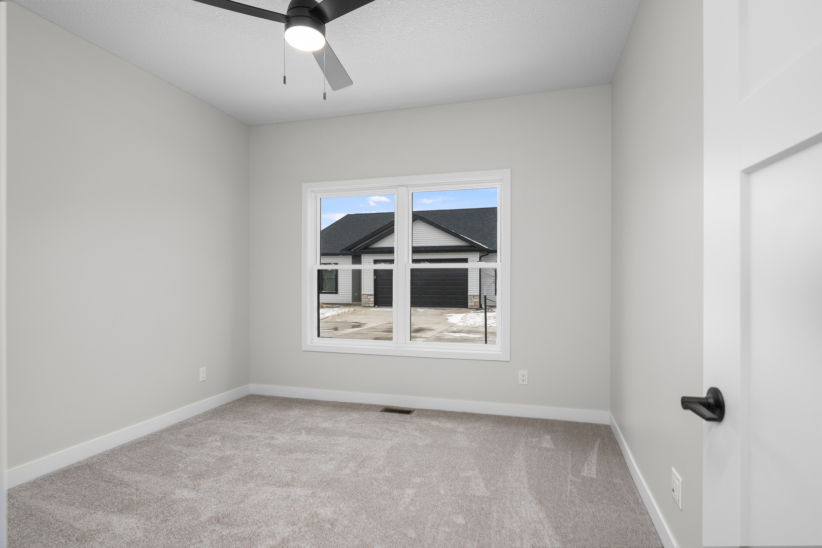 1875 Redbud Circle, Unit 102 Eldridge, IA 52748 - Photo 27 of 34
