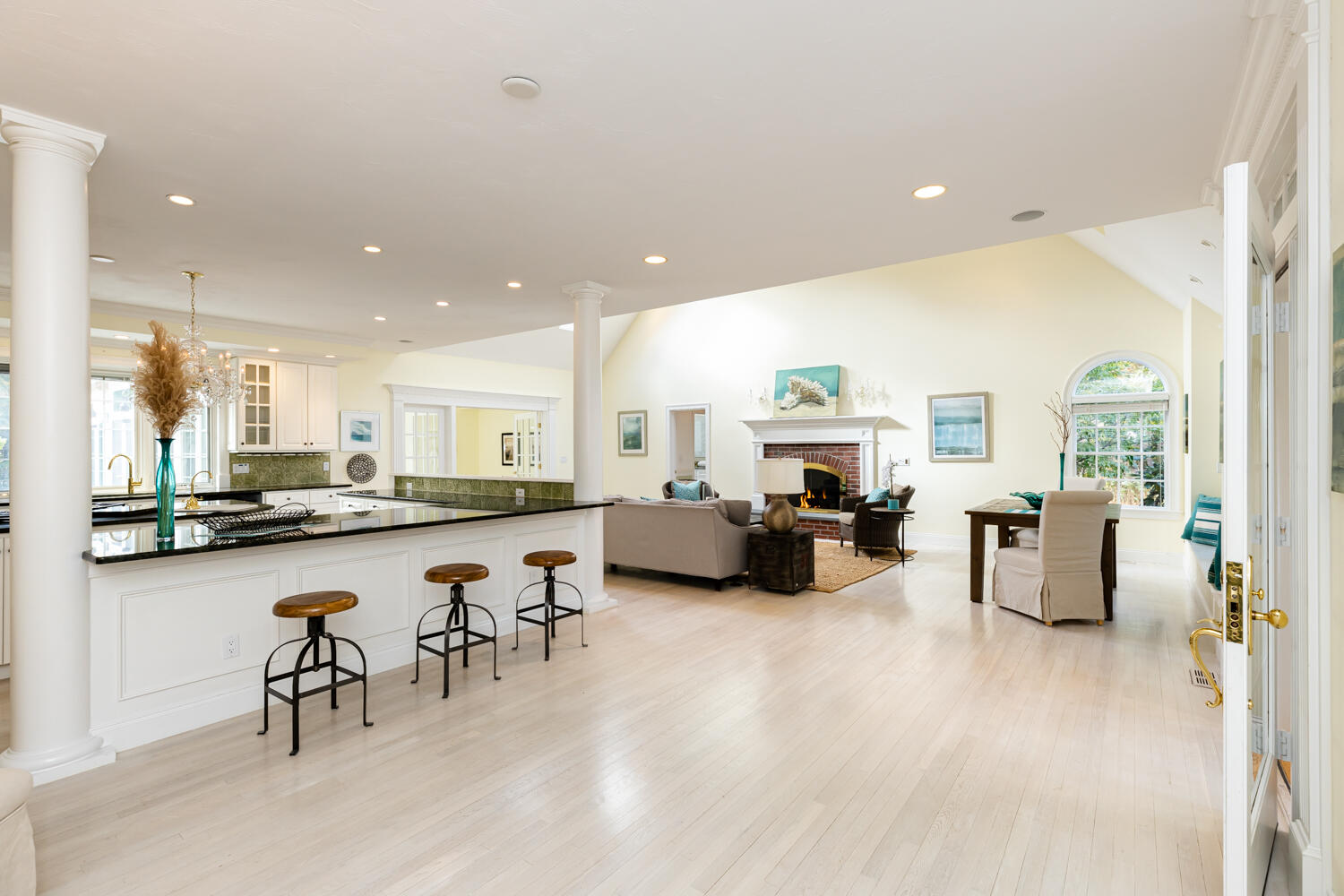 47 Farm Valley Road Osterville, MA 02655 - Photo 13 of 57 a living room with furniture and a table