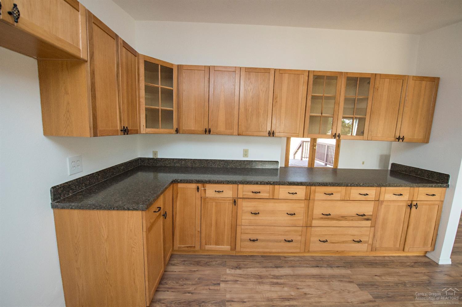 7135 Southwest Onyx Road Terrebonne, OR 97760 - Photo 6 of 24 Additional Photo