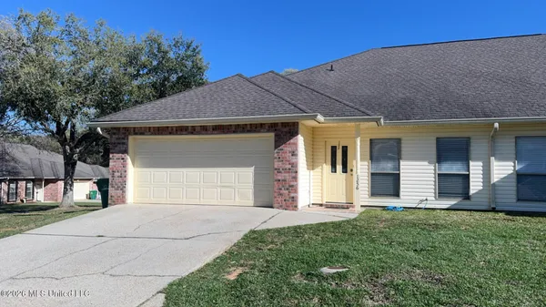 $205,000 | 1256 Kapalama Way, Diamondhead, MS 39525