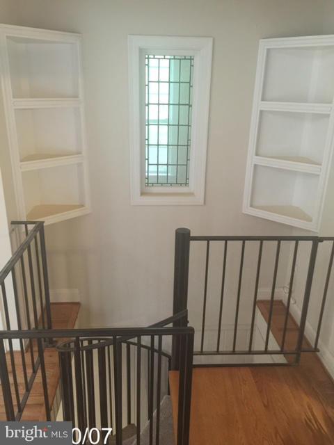 2764 Brooke Road Stafford, VA 22554 - Photo 14 of 22 Main Level Master spiral stair case