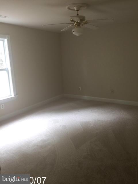 2764 Brooke Road Stafford, VA 22554 - Photo 16 of 22 Upper level Bedroom