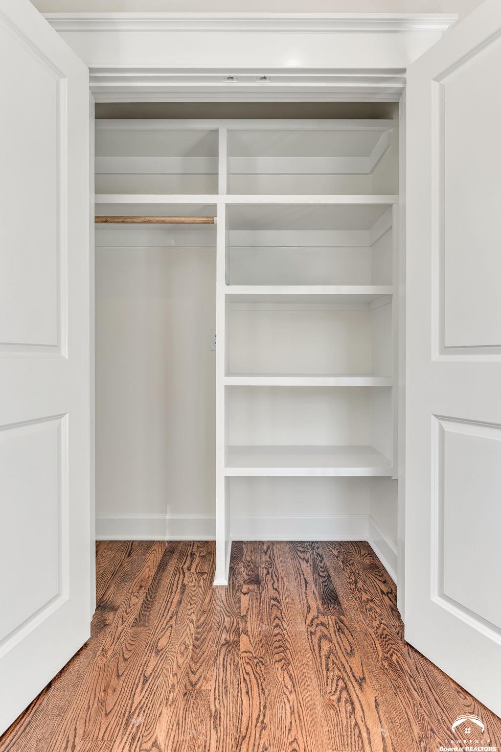 2046 Kentucky Street Lawrence, KS 66046 - Photo 43 of 54