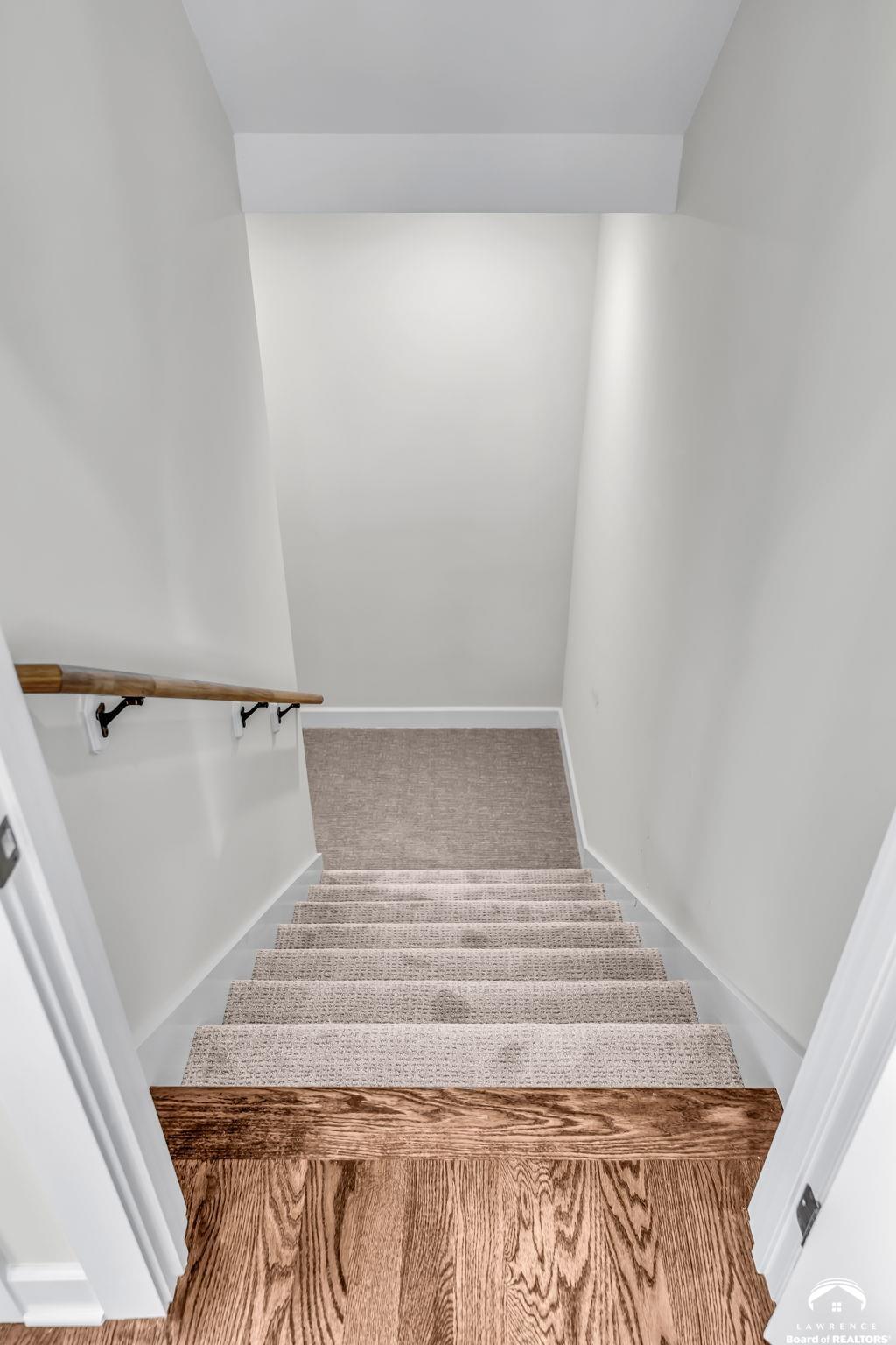 2046 Kentucky Street Lawrence, KS 66046 - Photo 44 of 54