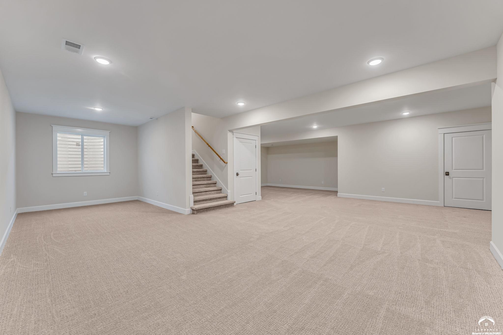 2046 Kentucky Street Lawrence, KS 66046 - Photo 49 of 54