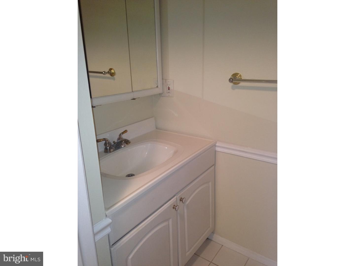 34 Heritage Road Evesham, NJ 08053 - Photo 11 of 13