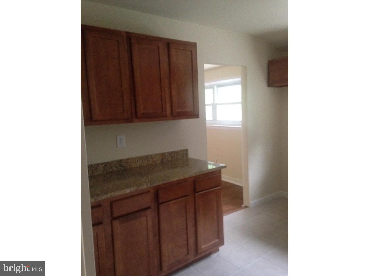 34 Heritage Road Evesham, NJ 08053 - Photo 3 of 13
