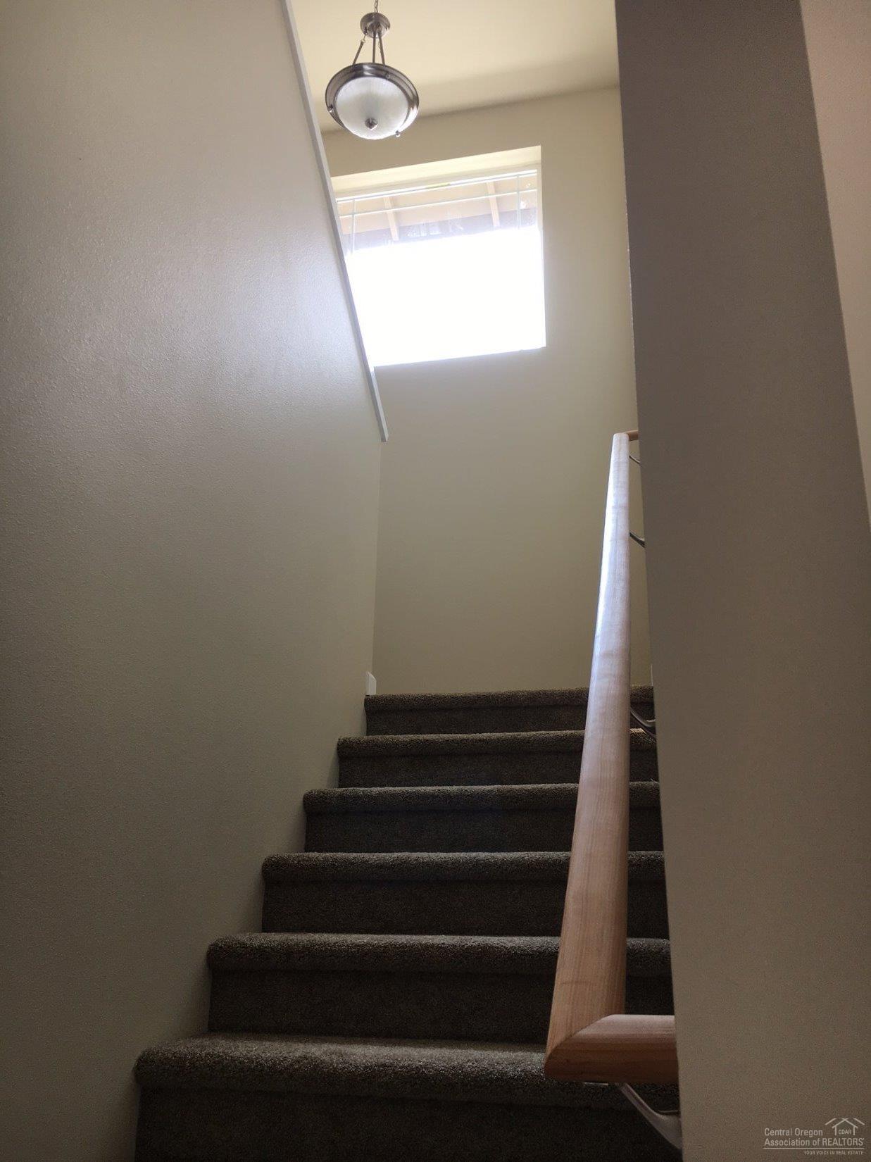 62727 Hawkview Road Bend, OR 97701 - Photo 10 of 17 Additional Photo