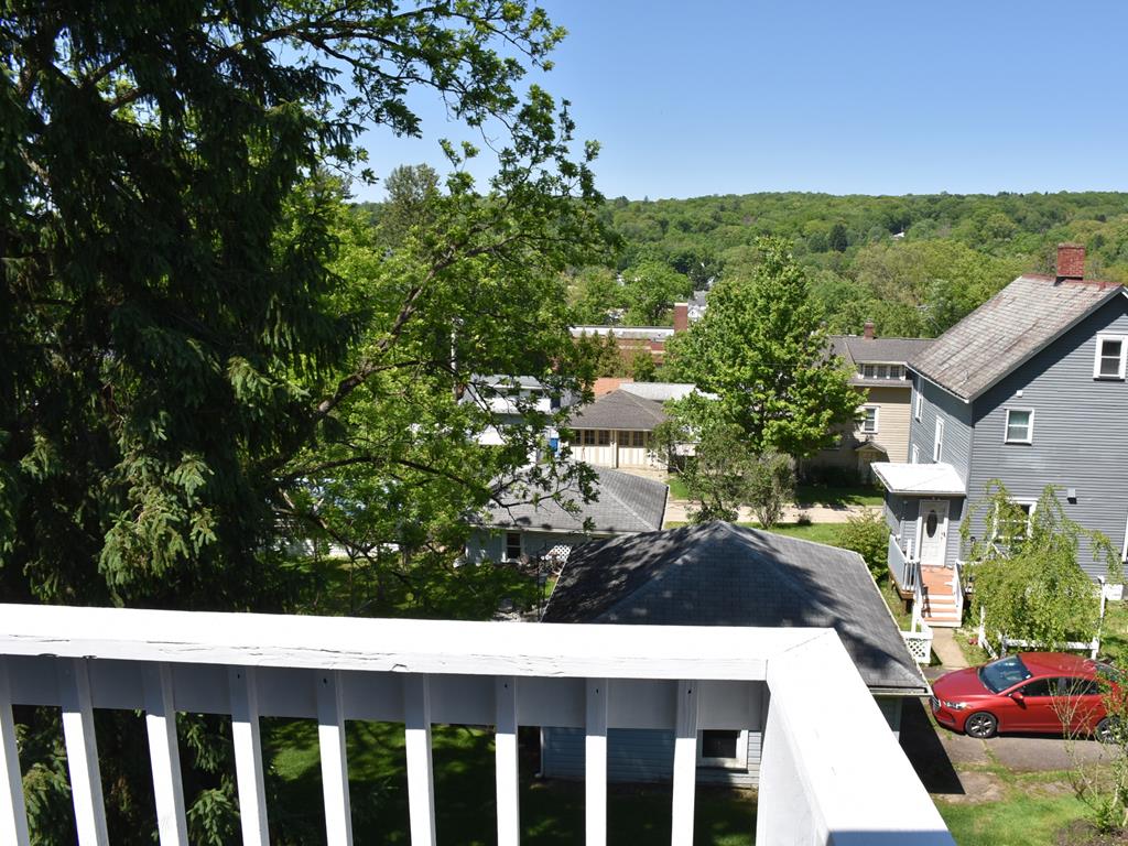 655 Chestnut Street Meadville, PA 16335 - Photo 42 of 43 a view of city from balcony