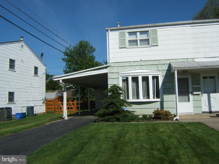1518 Valley Road Bethlehem, PA 18018 - Photo 1 of 14 Gallery Image 1