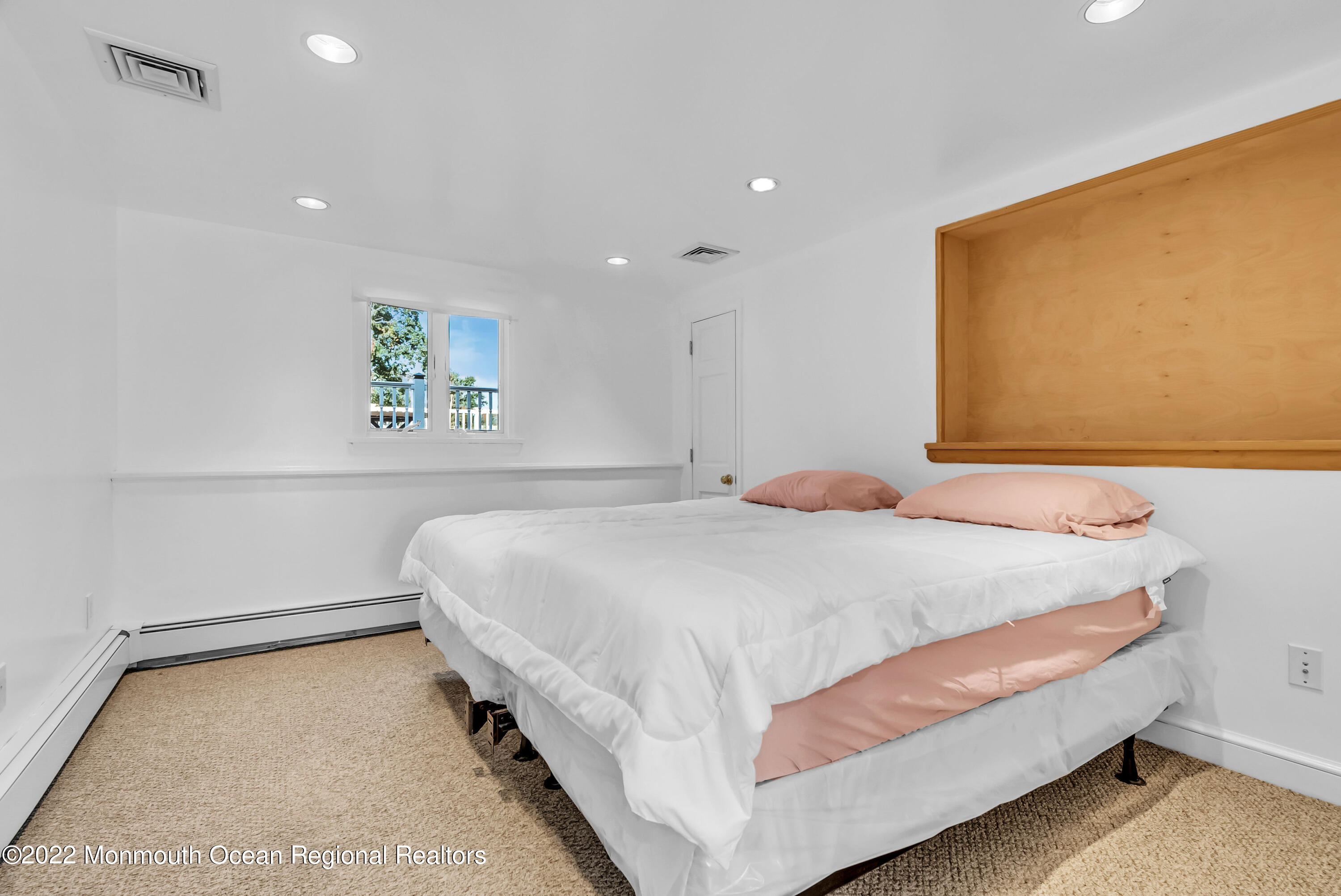 17 Johnston Street Oakhurst, NJ 07755 - Photo 22 of 32 MJB01310