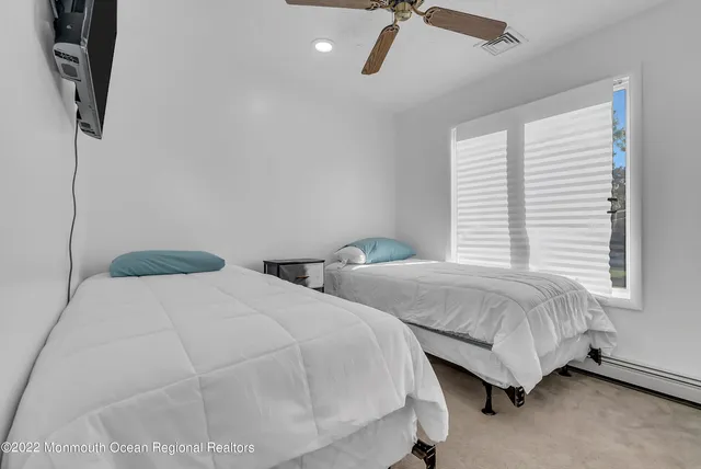 $2,600 | 17 Johnston Street, Oakhurst, NJ 07755