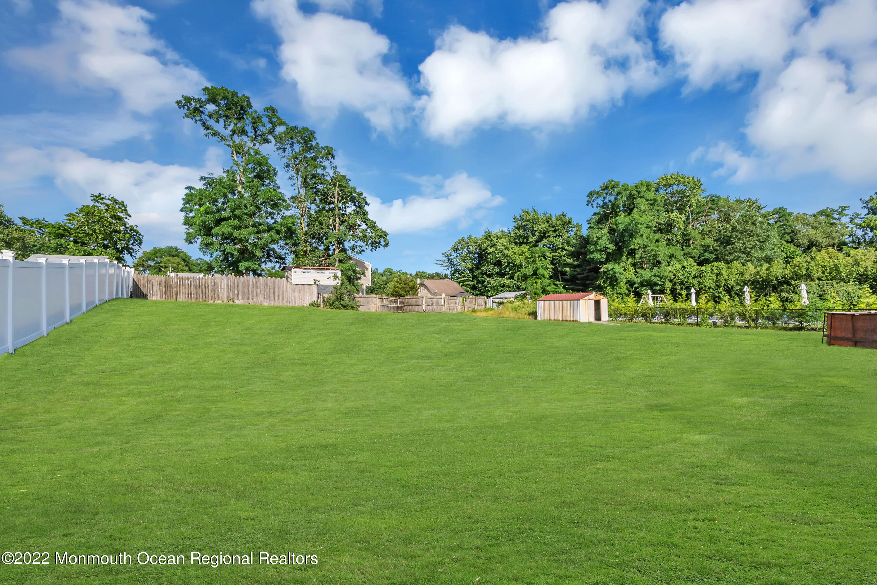 17 Johnston Street Oakhurst, NJ 07755 - Photo 30 of 32 MJB01350-1