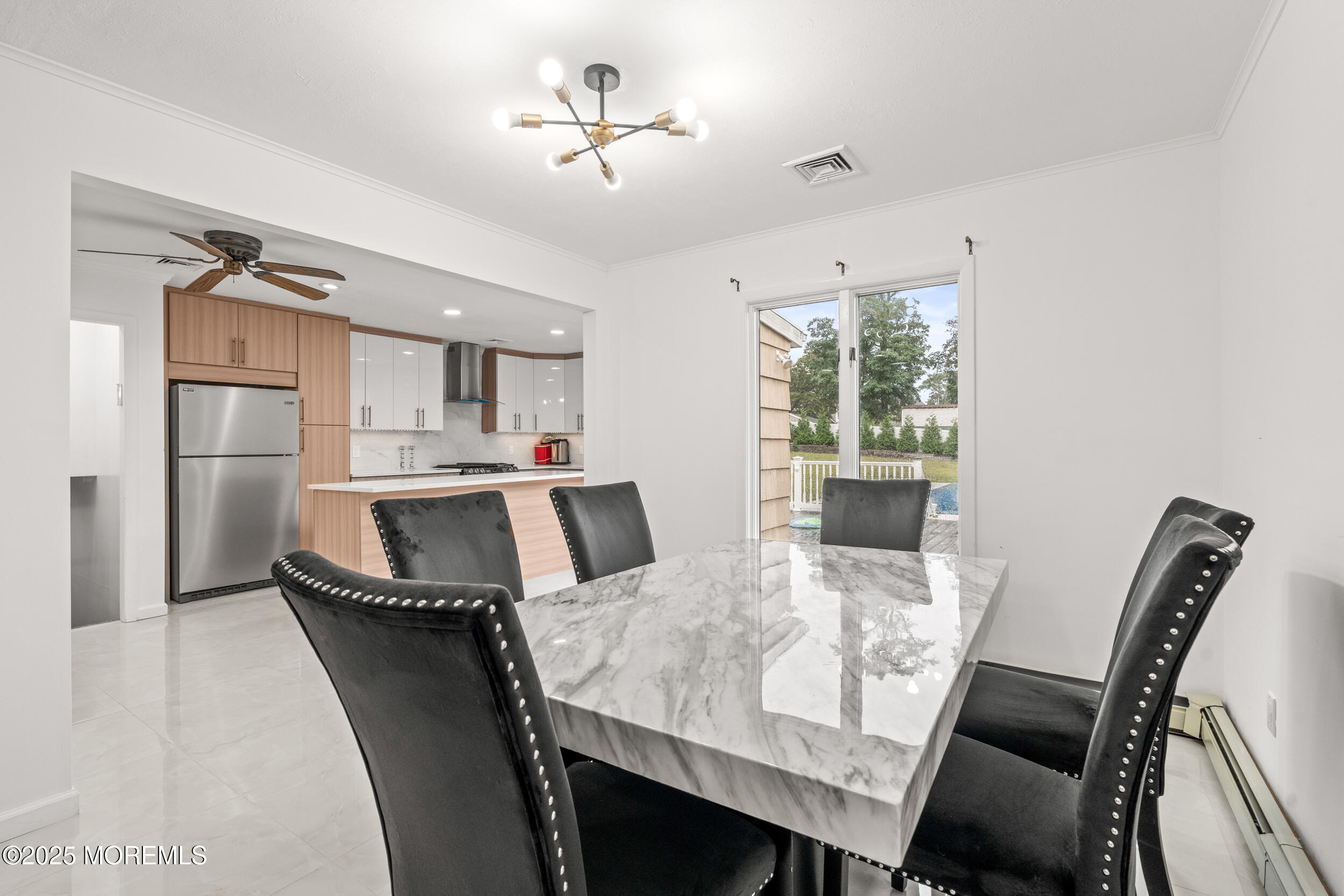 17 Johnston Street Oakhurst, NJ 07755 - Photo 6 of 32 007