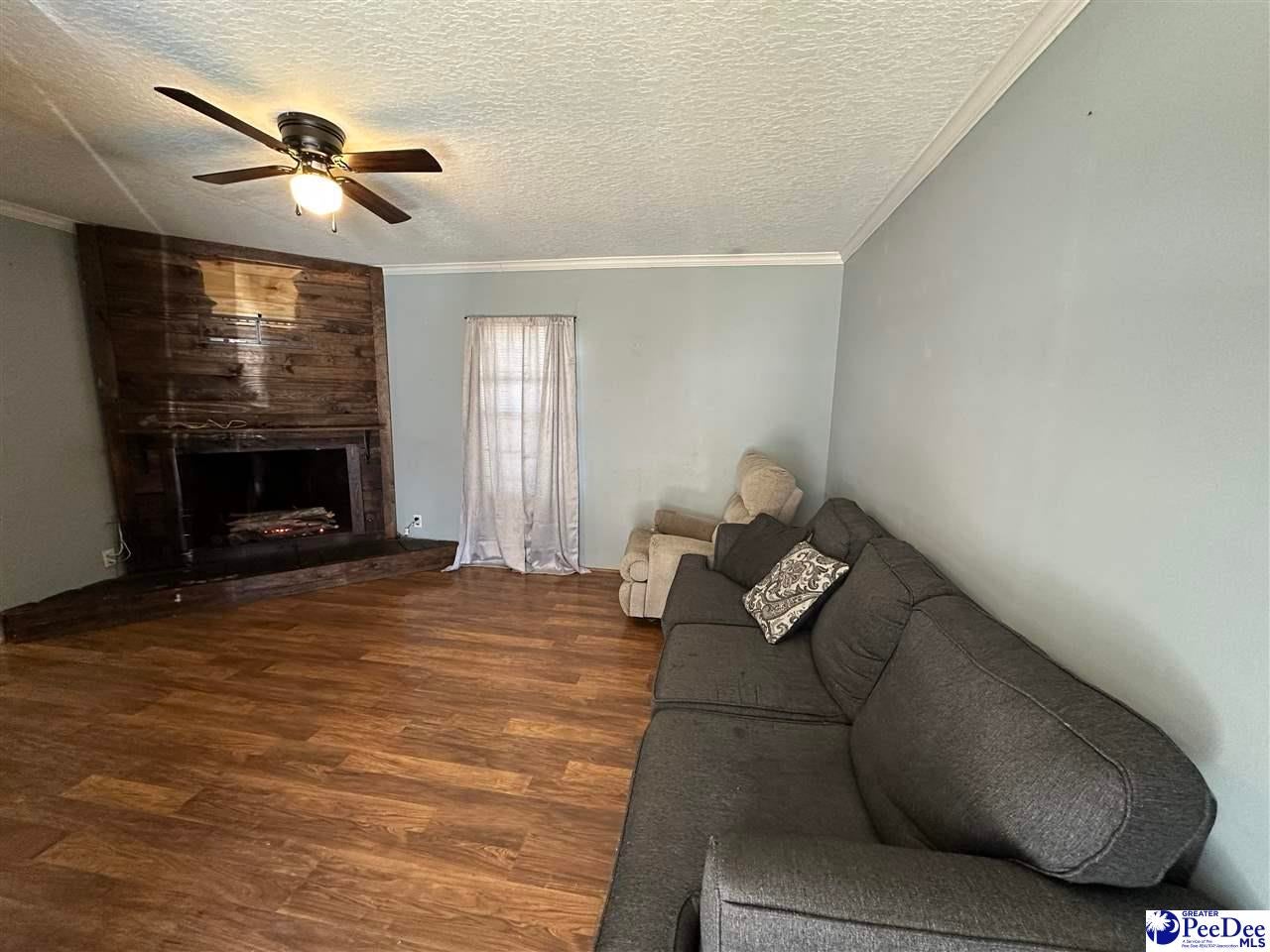 92 Hunt Street Cheraw, SC 29520 - Photo 8 of 19 Gallery Image 8