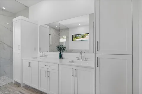 $1,595,000 | 82 Tahiti Road, Marco Island, FL 34145