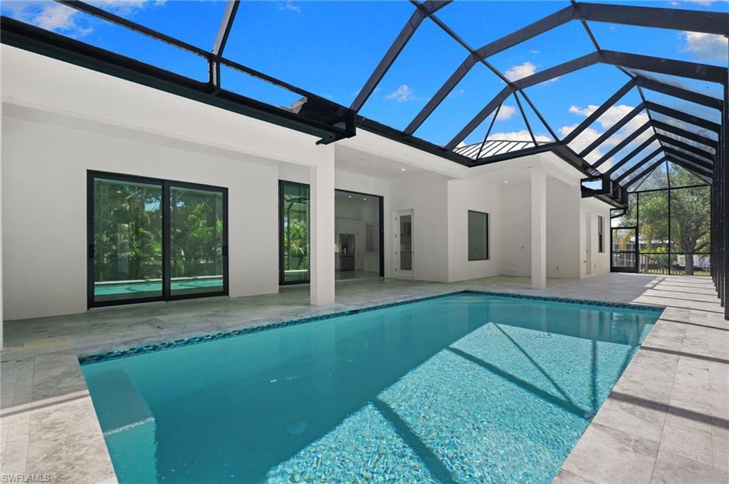 82 Tahiti Road Marco Island, FL 34145 - Photo 32 of 35