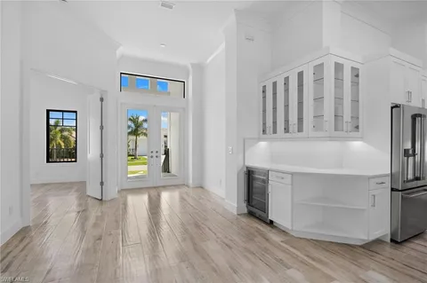 $1,595,000 | 82 Tahiti Road, Marco Island, FL 34145