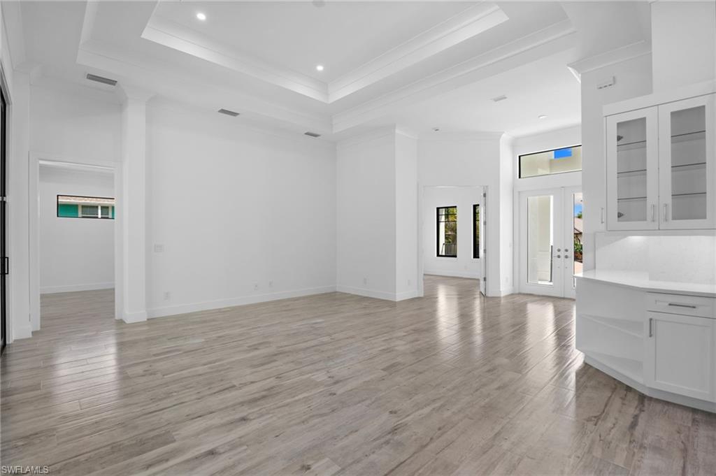 82 Tahiti Road Marco Island, FL 34145 - Photo 6 of 35