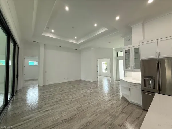 $1,595,000 | 82 Tahiti Road, Marco Island, FL 34145
