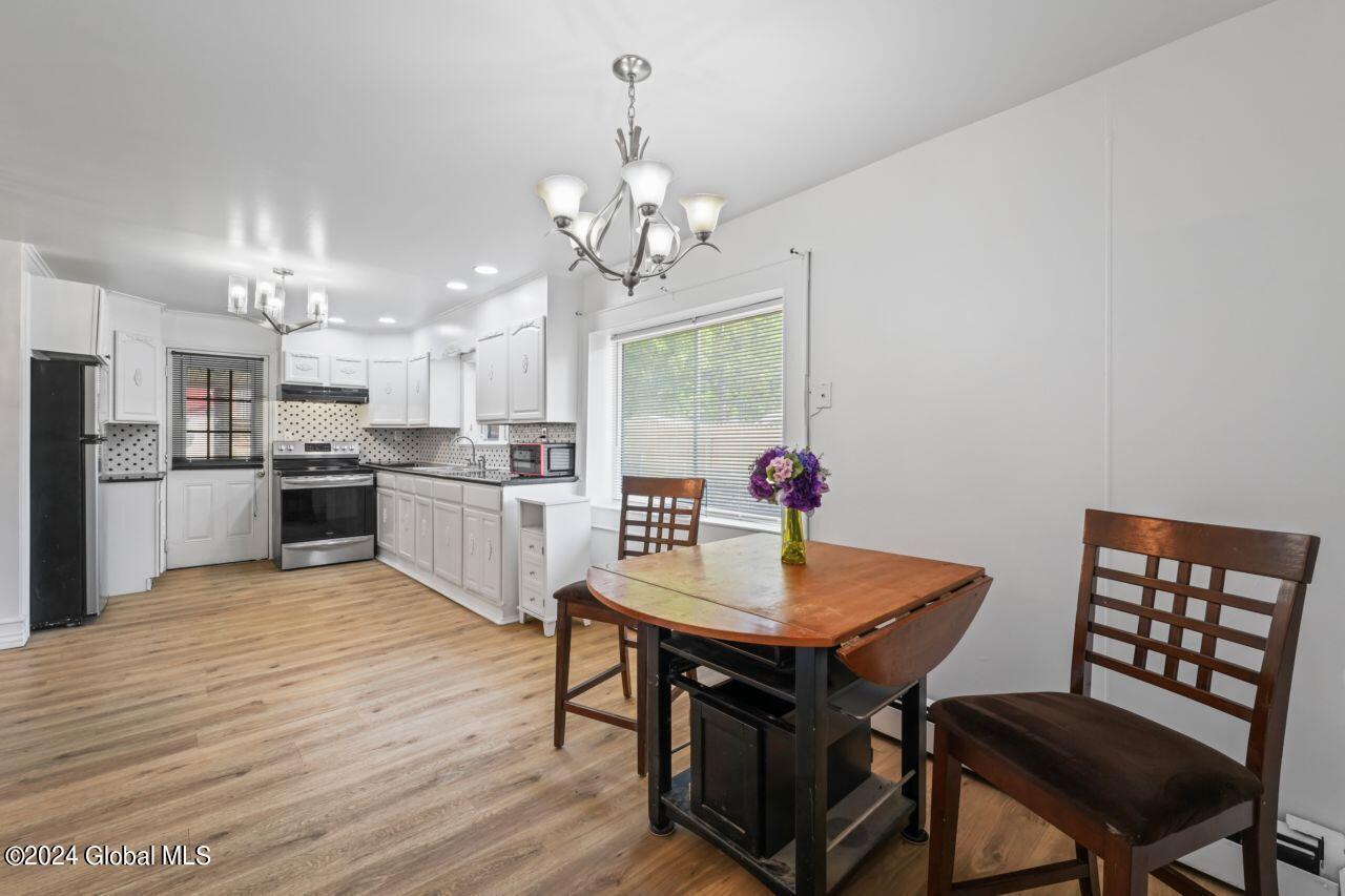 802 6th Avenue Troy, NY 12182 - Photo 7 of 50 802_6th_Ave_Troy_NY_12182_1_ (32)