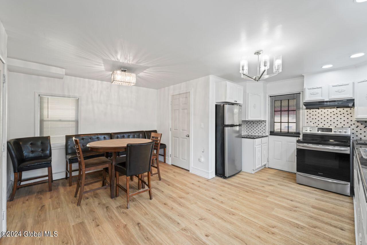 802 6th Avenue Troy, NY 12182 - Photo 8 of 50 802_6th_Ave_Troy_NY_12182_1_ (36)