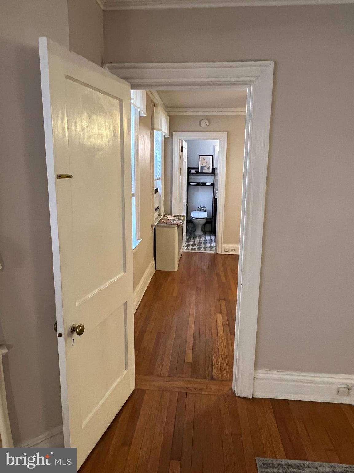 4643 Pine Street, Unit C411 Philadelphia, PA 19143 - Photo 33 of 60 Bath has Vitrolite glass walls & good Tile
