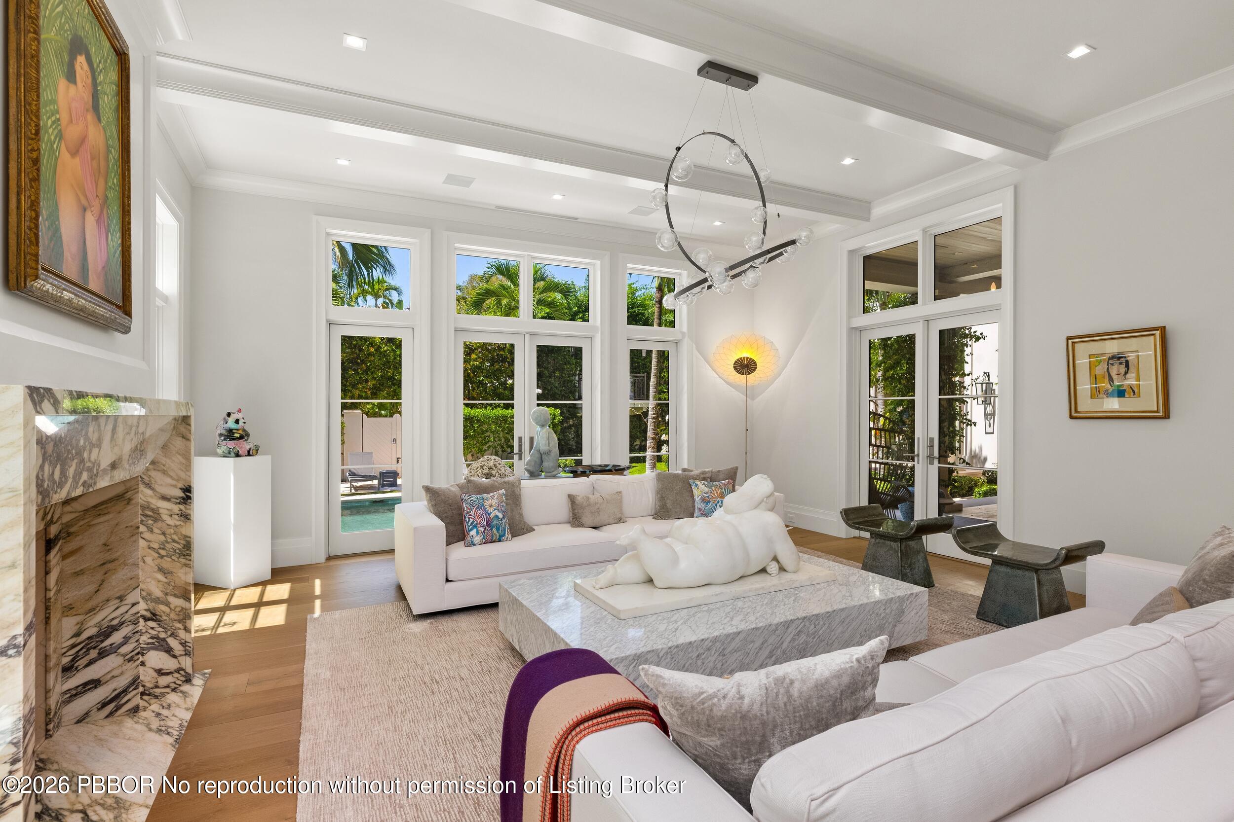 220 Jungle Road Palm Beach, FL 33480 - Photo 10 of 78 Living Room