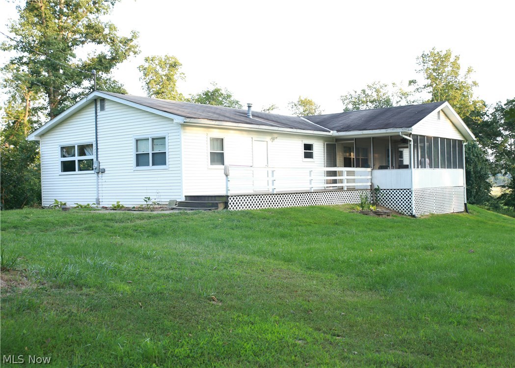 53668 Iowa Road Cumberland, OH 43732 - Photo 1 of 35