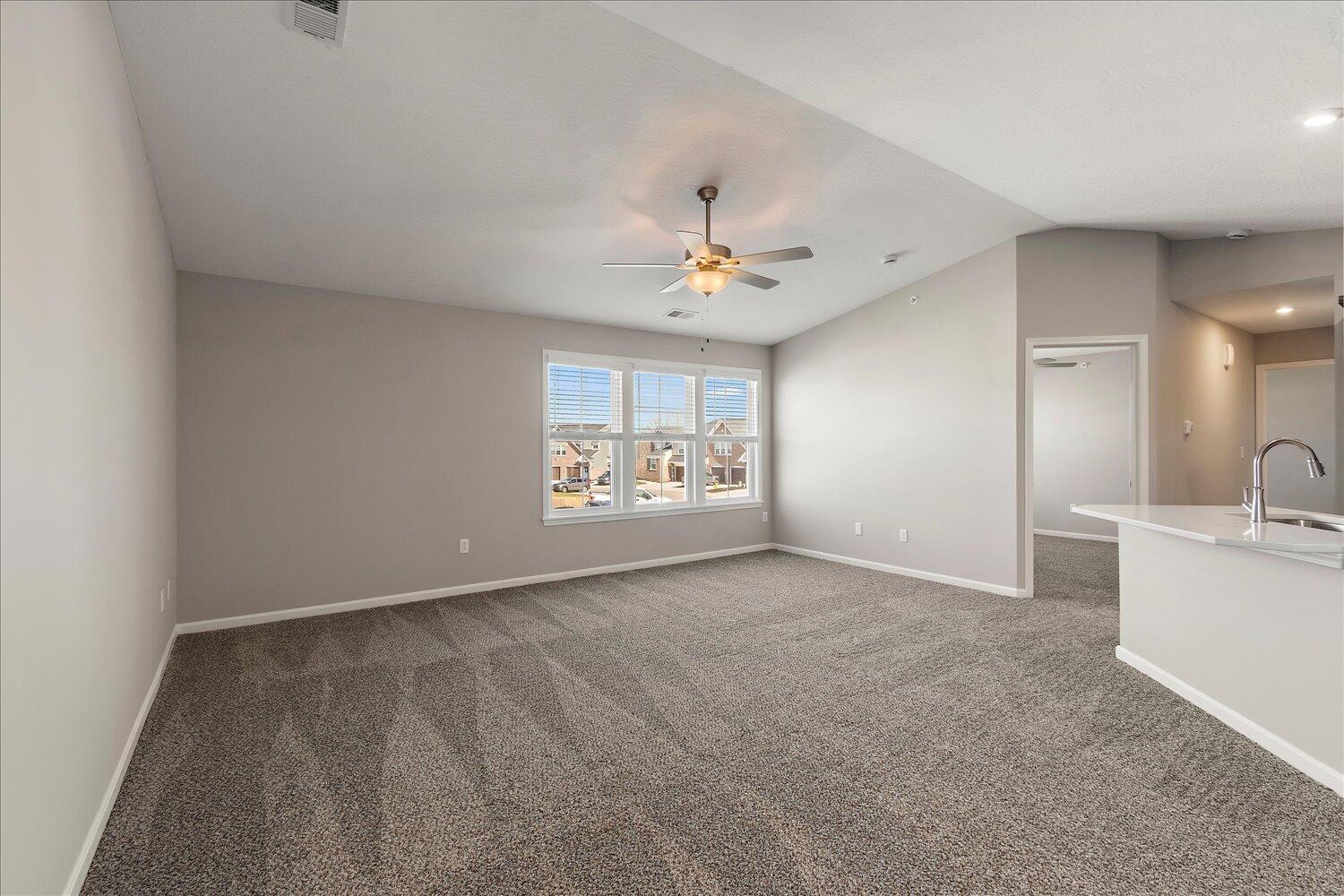 2445 Bella Ridge, Unit 405305 Covington, KY 41017 - Photo 12 of 33 Gallery Image 12