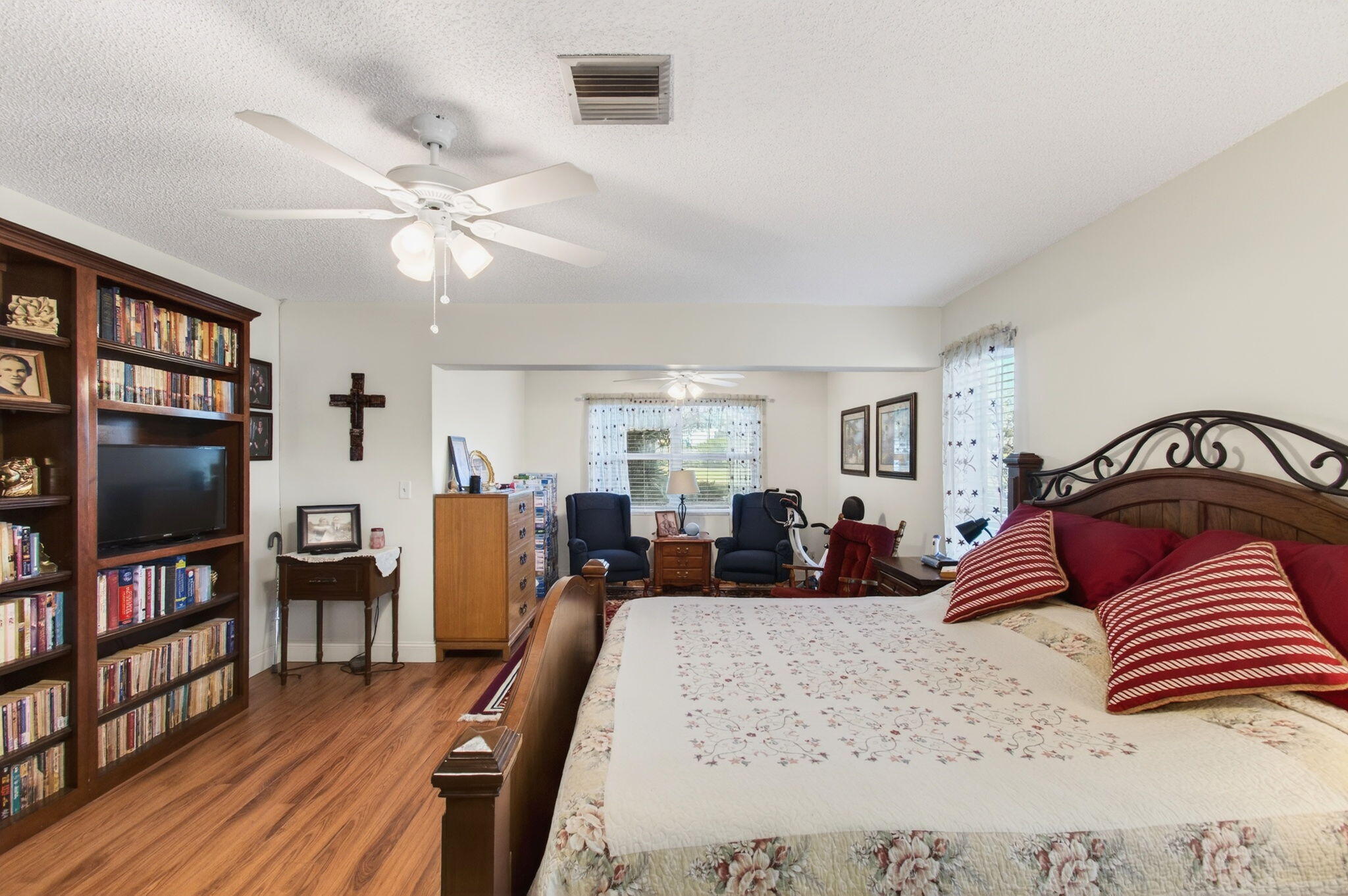 5452 Poppy Place, Unit D Delray Beach, FL 33484 - Photo 37 of 62 spacious master bedroom with extra livin