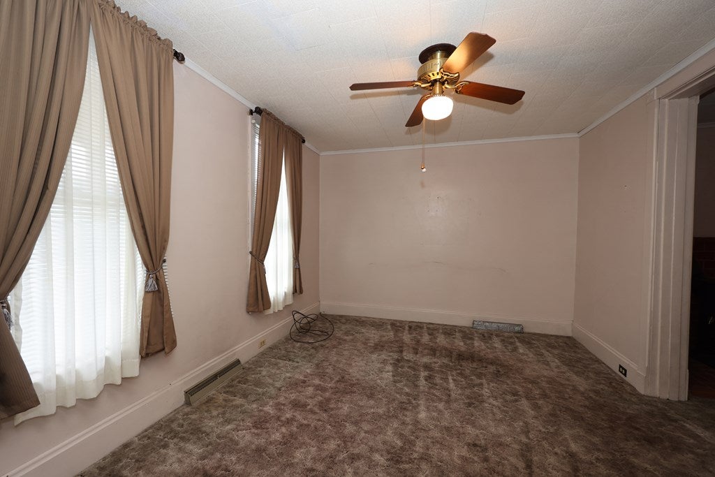 1024 Moore Street Huntingdon, PA 16652 - Photo 7 of 67 Gallery Image 7