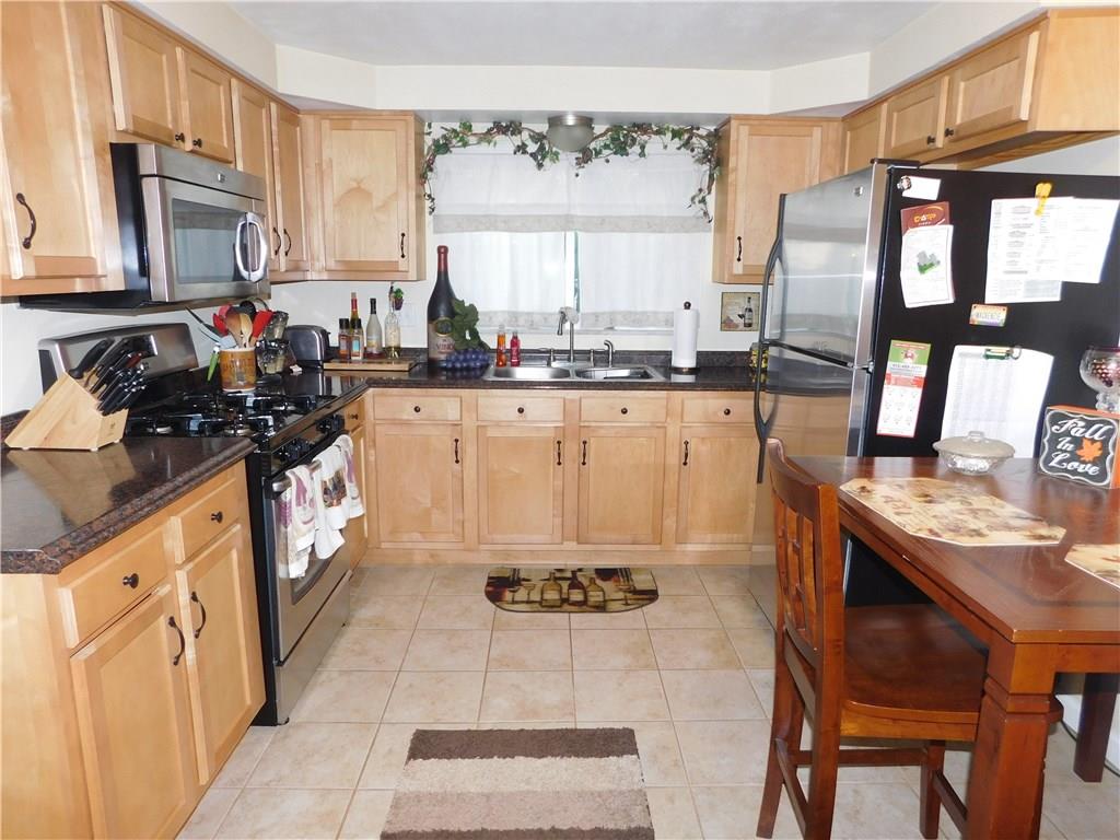 534 Spring Valley Road West Mifflin, PA 15122 - Photo 6 of 24 Gallery Image 6
