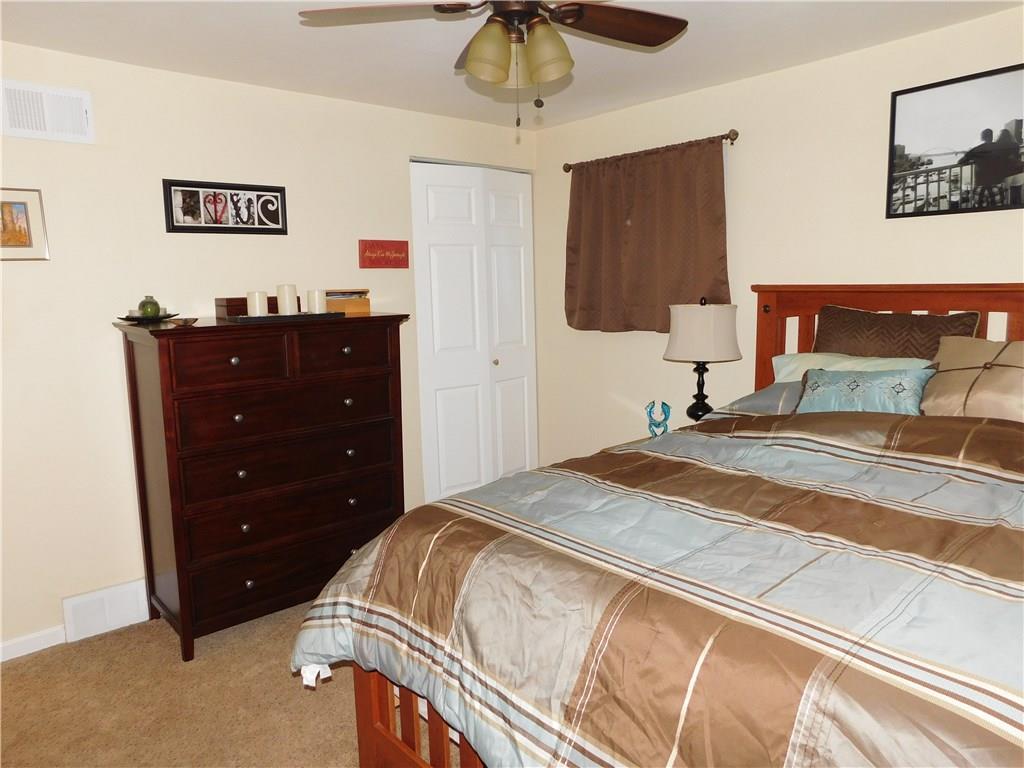 534 Spring Valley Road West Mifflin, PA 15122 - Photo 9 of 24 Gallery Image 9