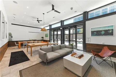 $560,000 | 1001 Julia Street, Unit 13G, New Orleans, LA 70113