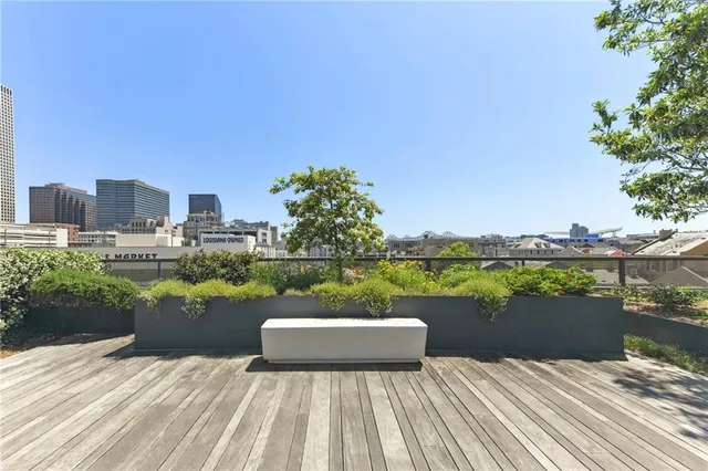 $575,000 | 1001 Julia Street, Unit 13G, New Orleans, LA 70113