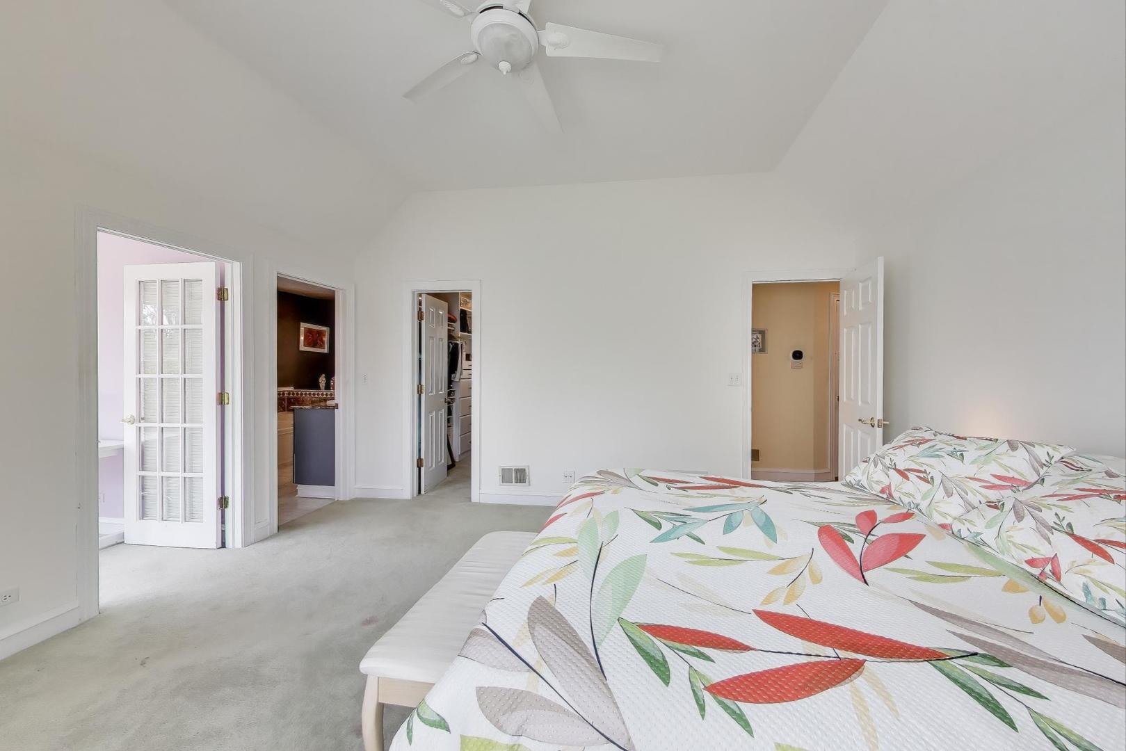 586 Saylor Avenue Elmhurst, IL 60126 - Photo 16 of 35