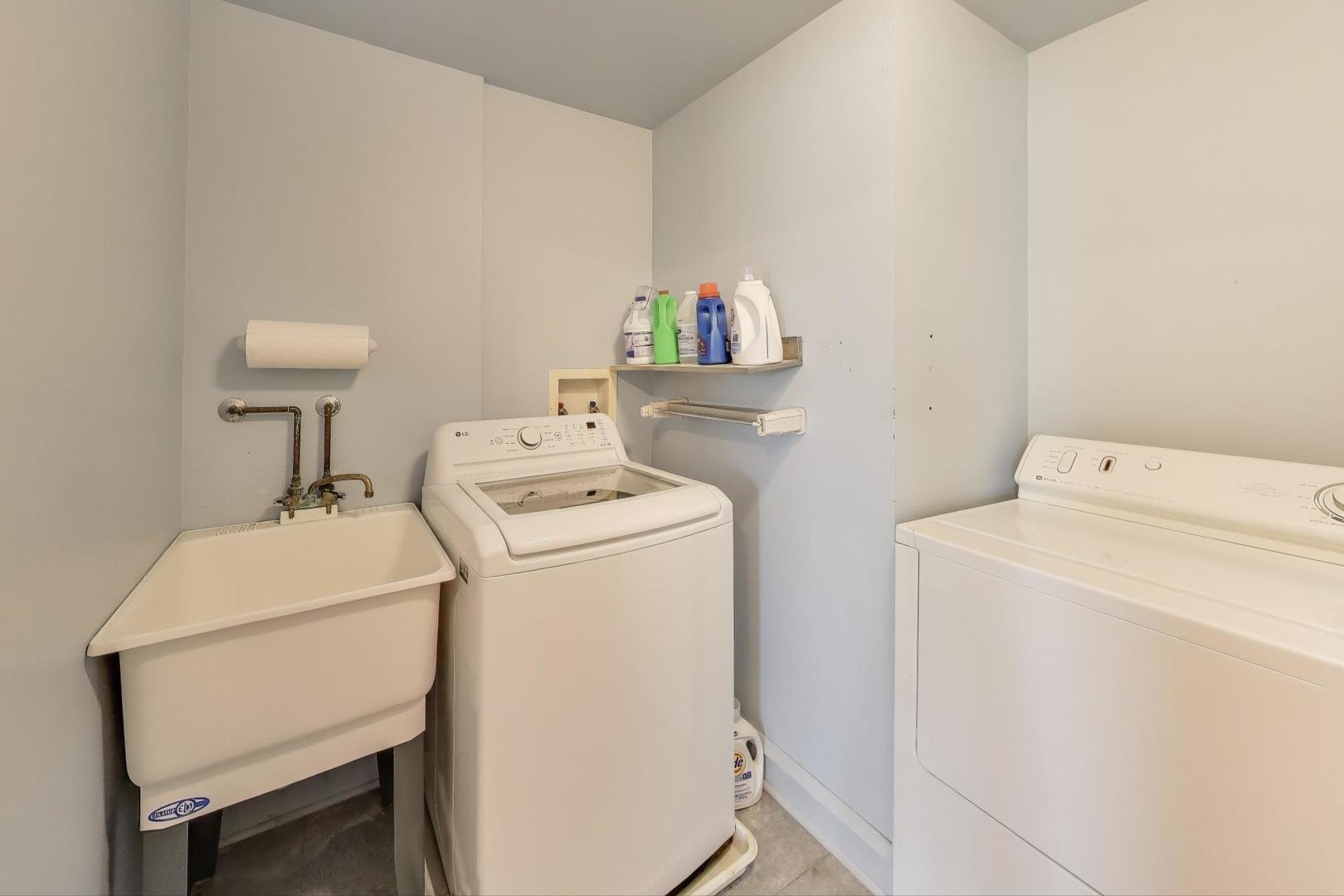 586 Saylor Avenue Elmhurst, IL 60126 - Photo 22 of 35